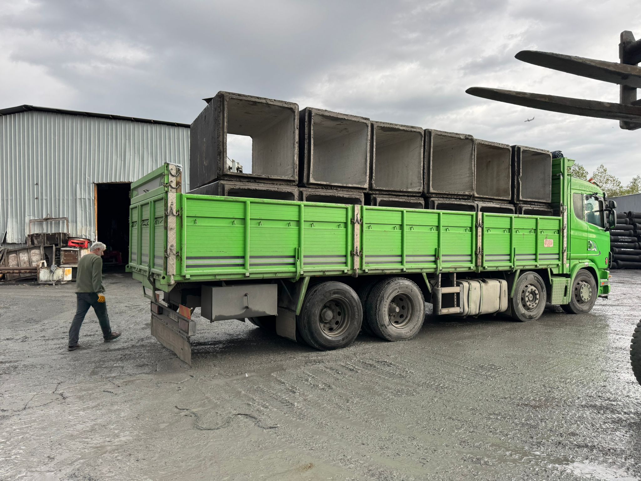 Hürtaş Beton Prefabrik menfez imalatı